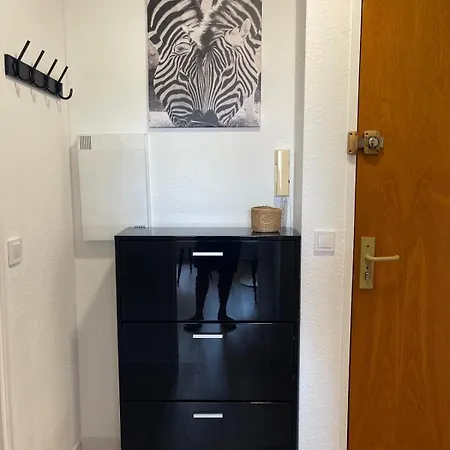 Apartment Family - Fully Equipped, Close To Sandy Beaches & Restaurants, Pool, Balcony, Garage