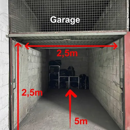 Family - Fully Equipped, Close To Sandy Beaches & Restaurants, Pool, Balcony, Garage Apartment *