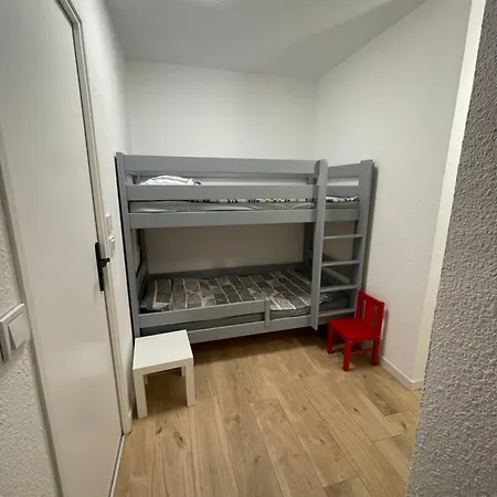 Apartment Family - Fully Equipped, Close To Sandy Beaches & Restaurants, Pool, Balcony, Garage Antibes