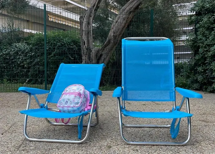 Family - Fully Equipped, Close To Sandy Beaches & Restaurants, Pool, Balcony, Garage Daire